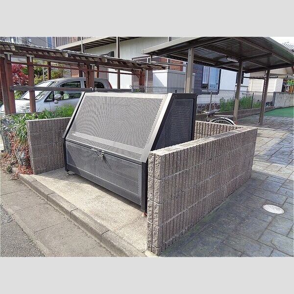 ヴィラ パーチェ ゴミストッカー