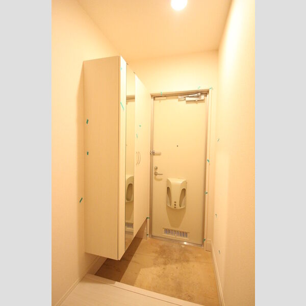 ラマージュ　Ⅹ 201玄関