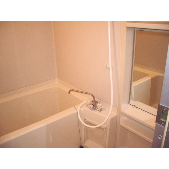 リブステージ横浜8階 内観