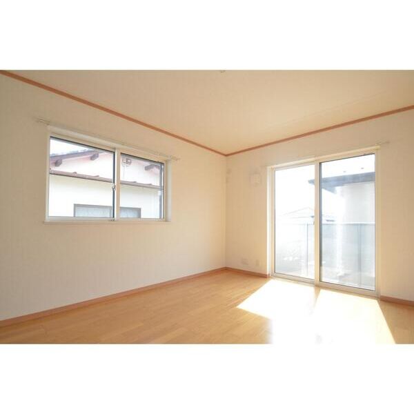 片瀬3丁目戸建東棟 リビング