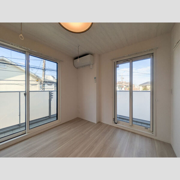 トゥトゥアジュール リビング