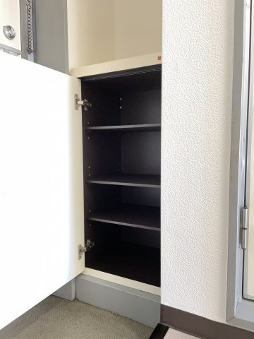 スカイコート西川口第8 シューズボックス