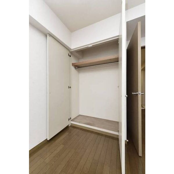 興和太平アパートメント0401号室 収納