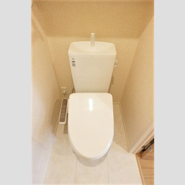 センシーロ柏の葉102号室 温水洗浄暖房便座