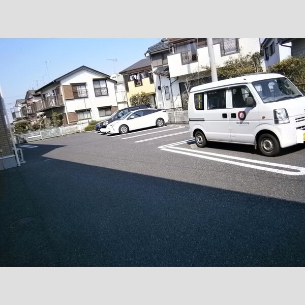 ソレアード　Ⅰ/Ⅱ 駐車場