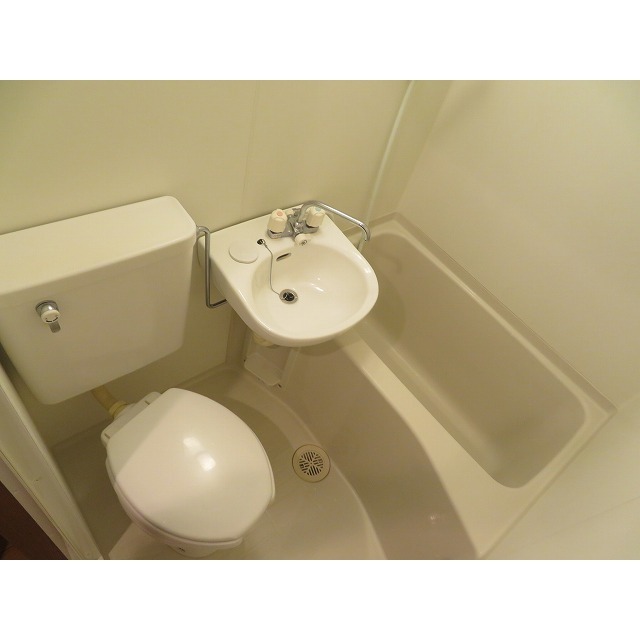 ダイヤモンドレジデンス北大塚0302号室 お風呂