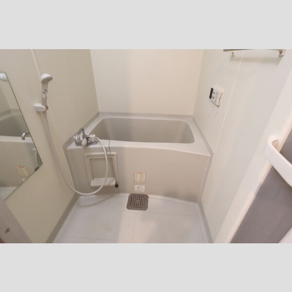 サンボナール 追い焚き給湯機能付き浴室