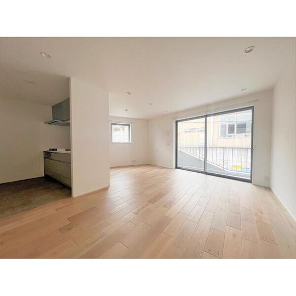 THE　TAKASUNA　KULTURCE201号室 リビング