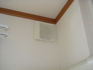 ガーデンプレイス101号室 通気口