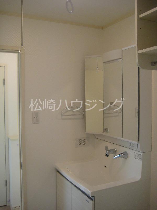 フェリアード 洗面