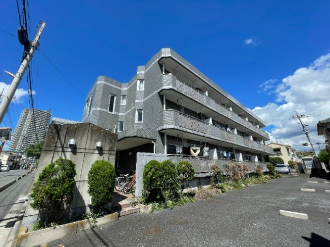 パレ岸町の外観画像