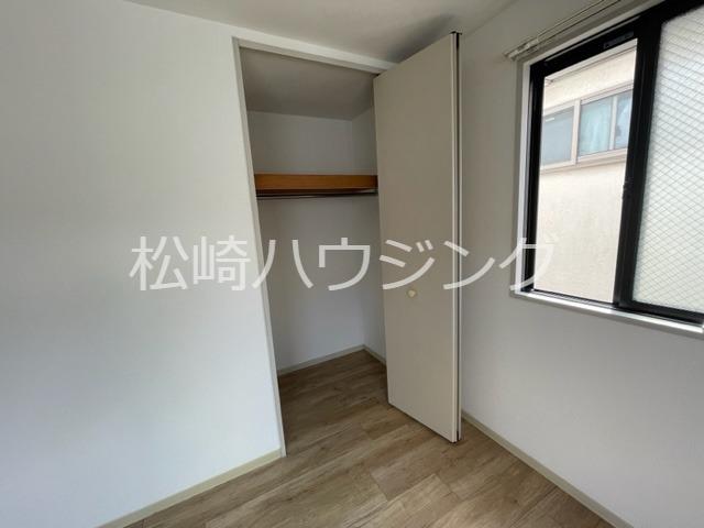 アネックス白鷺2階 収納