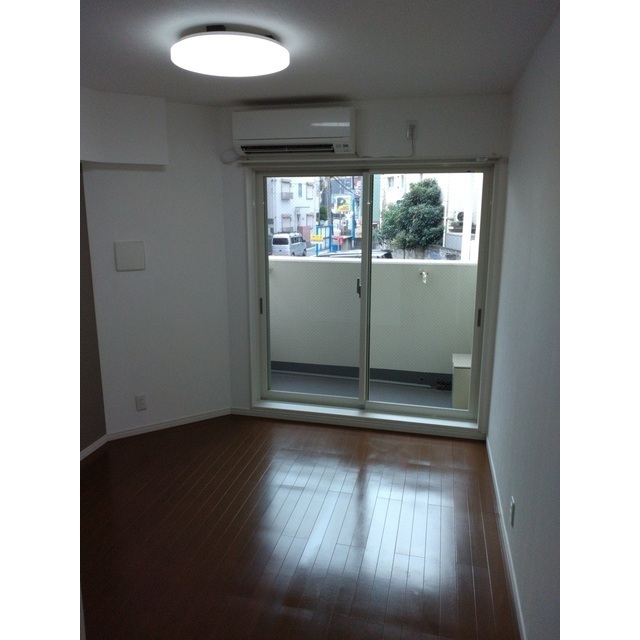 ＵＣマンション豊島園2階 リビング