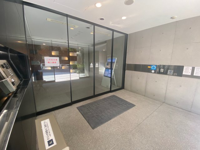 プライムアーバン目黒大橋ヒルズ313号室 エントランス