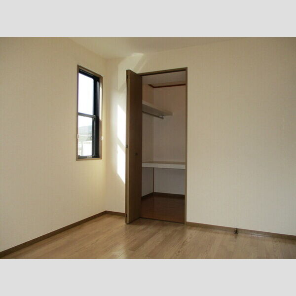 アーバンペア　Ⅰ103号室 洋室