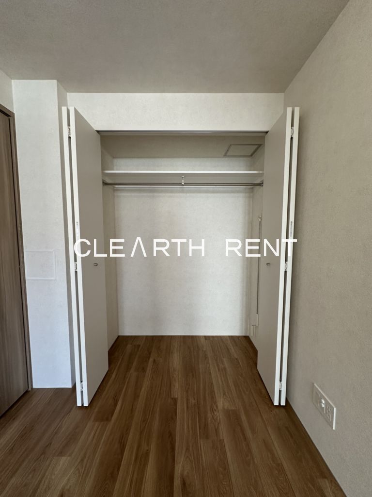 ＧＲＡＮ ＰＡＳＥＯ大井町3階 収納クローゼット