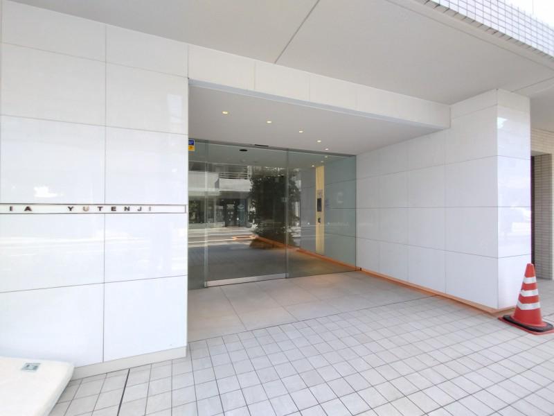 クレイシア祐天寺 エントランス