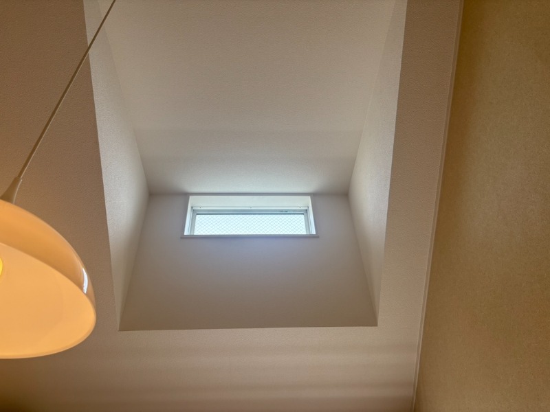 ロッシェル若松3号棟 内観