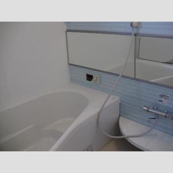 パストラル吉川中央 1坪風呂