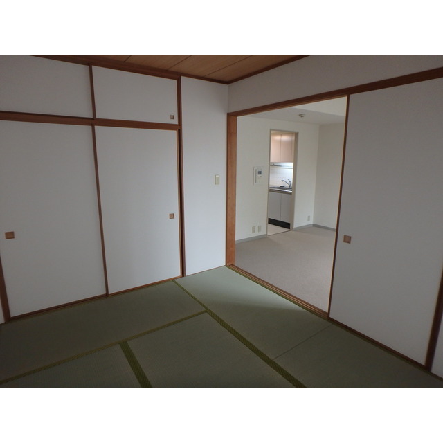 四つ木パーク・ホームズ0502号室 同建物別部屋の参考画像