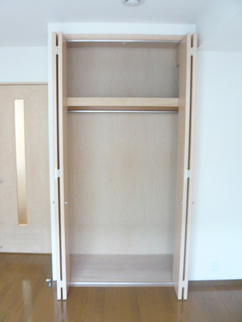 レン・ボヌール碑文谷 収納