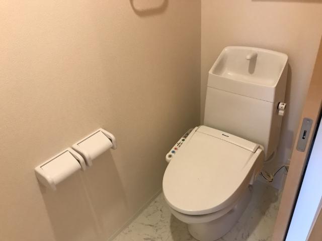 オークプレイス トイレ