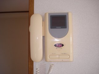 ガーデンリバティ201号室 カメラ付インターホン