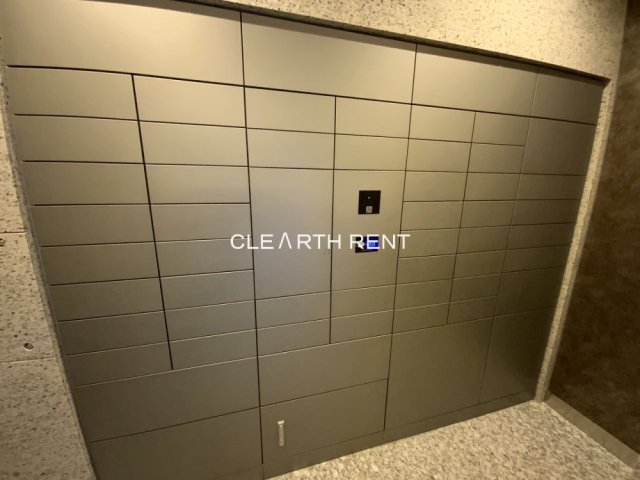コンシェリア白金台 ＜ＴＯＫＹＯ ＰＬＡＴＩＮＵＭ＞7階 メールボックス一体型宅配ロッカー/24H荷物の受け取り可能