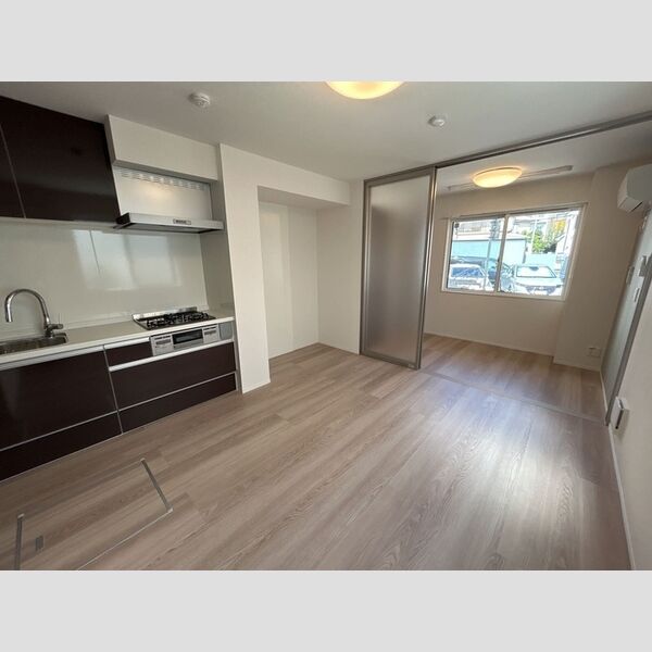 グラナーデ扇Ⅰ　C101号室 リビング