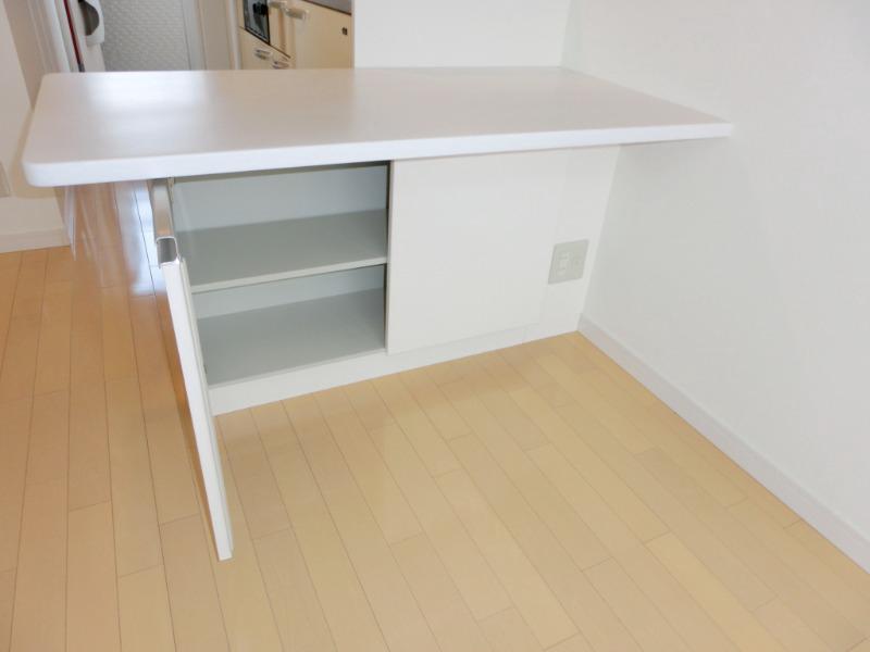 ルナソーレ1階 収納