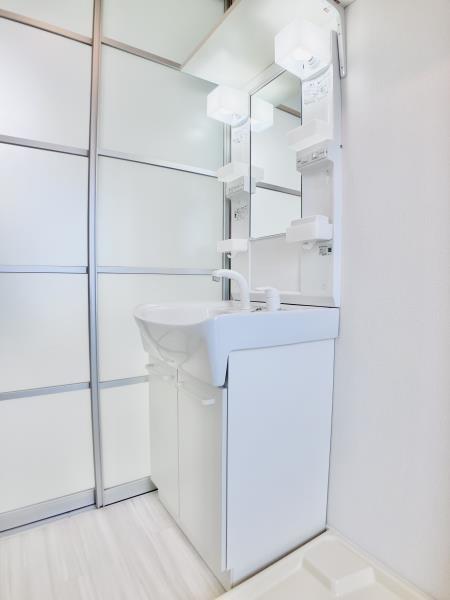 フォルスＸＶＩ3階 同建物別部屋の参考画像