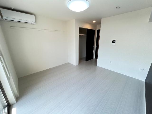 OceanCoastTsudanuma（オーシャンコーストツダヌマ）206号室 洋室