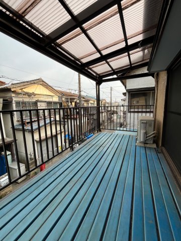 小手指南4丁目戸建 広々としたバルコニー