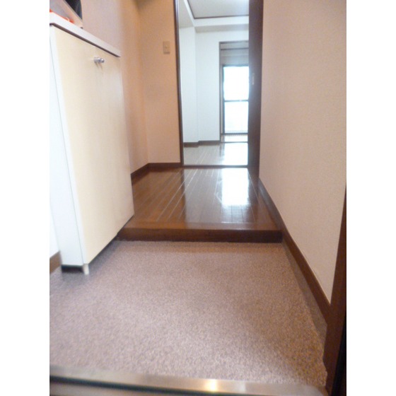 ロワジール0301号室 同建物別部屋の参考画像