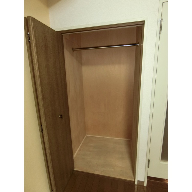 エクレール砧303号室 収納