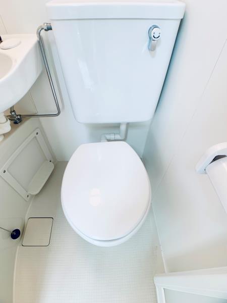 ソレイユ　アン1階 トイレ