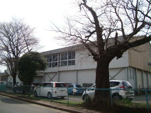 ヴァン・ヴェール 柏市立富勢小学校まで137ｍ