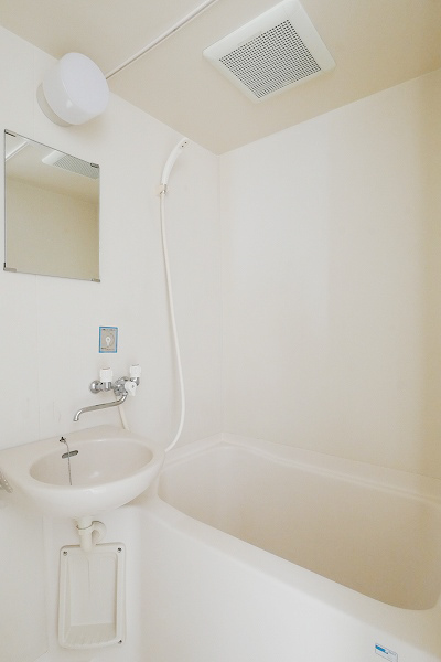 ライオンズマンション横浜反町310号室 同建物別部屋の参考画像