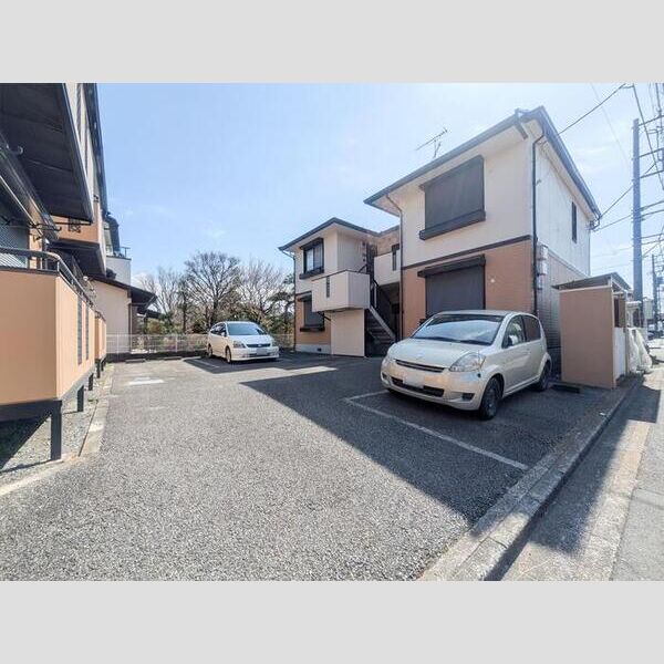 クレセント　ABB101号室 駐車場