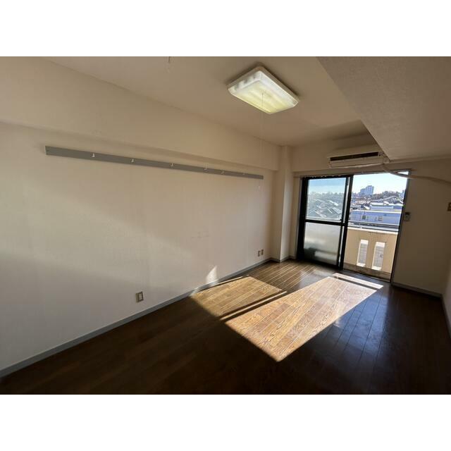 サンハイツ井口 リビング