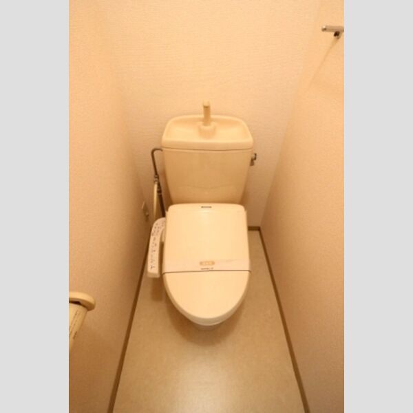 ベルデュール106号室 温水洗浄暖房便座