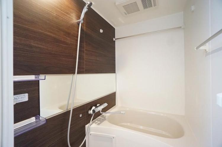 ・ラヴィエール戸越公園1階 バス