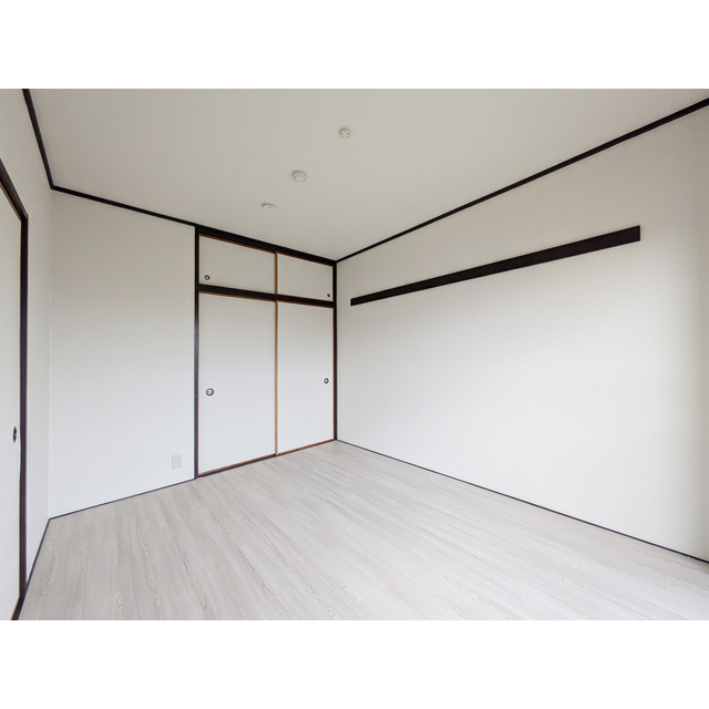 モンメール大磯303号室 内観