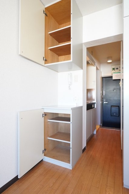 モビーレ等々力3階 収納