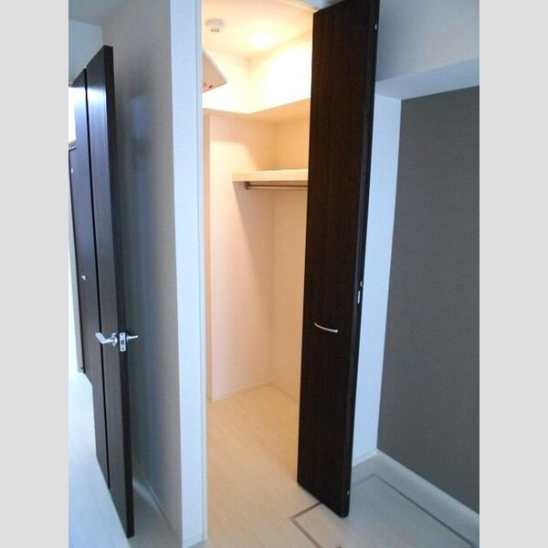 メゾン グランツ105号室 収納