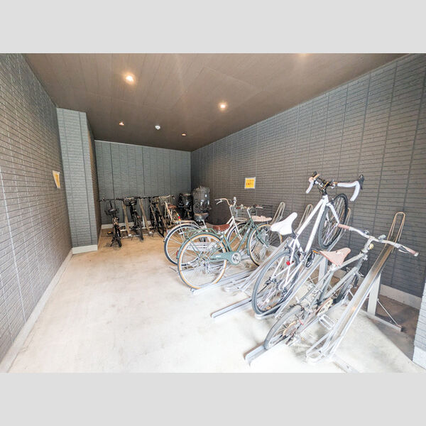 プランドール(富士見)206号室 駐輪場