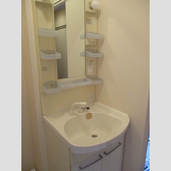 ル・マリアージュ101号室 洗髪洗面化粧台