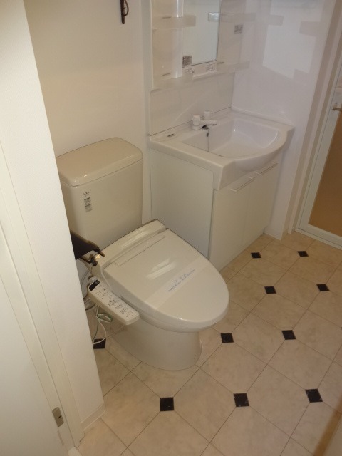 アール・デ・ココ東向島1階 部屋その他