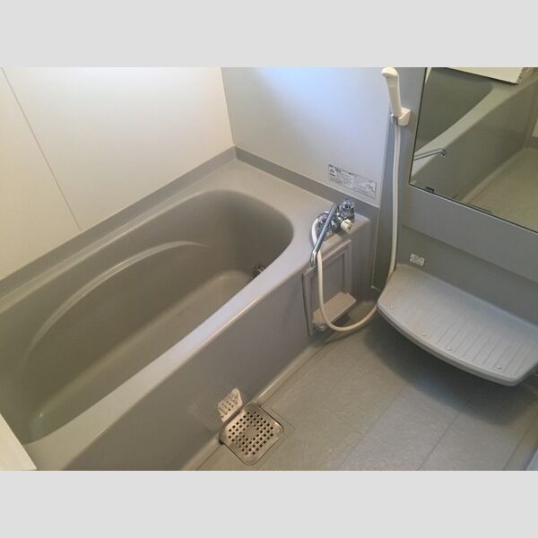 コアロード　Ⅴ101号室 追い焚き機能付き浴室