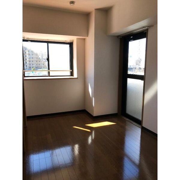 ヴィルヌーブ501号室 305号室